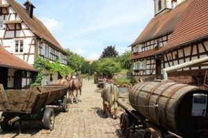 La cour de la Maison Rural de l'Outre-Forêt