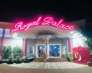 L'entrée du cabaret le Royal Palace à Kirrwiller